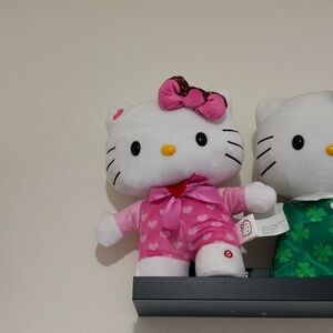 Hello Kitty Valentines Side Stepper 2024